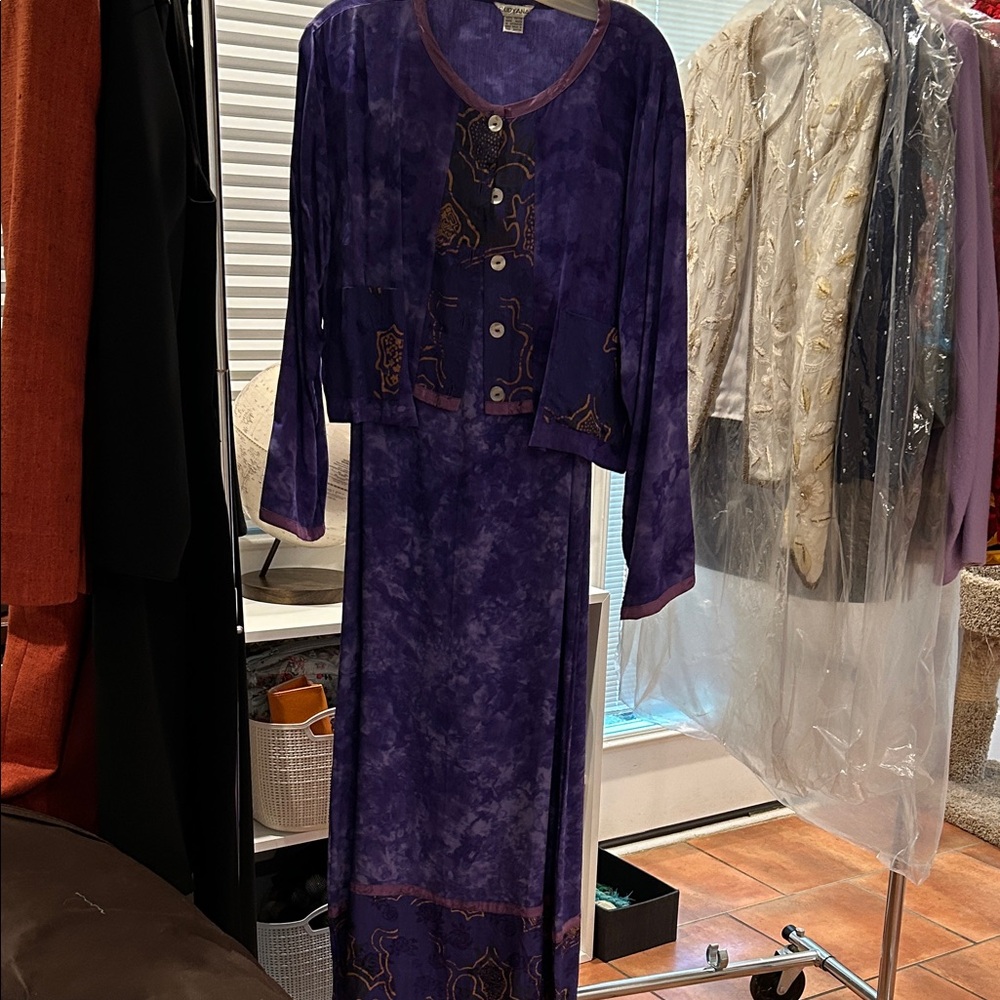 Chic Purple Short Sleeve Dress with Matching Jacket